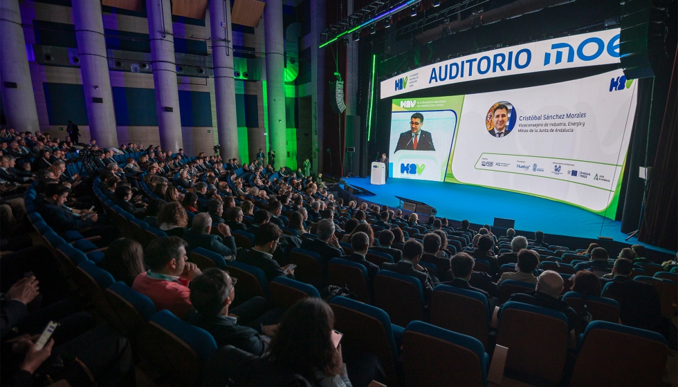 Crist�bal S�nchez, viceconsejero de Industria, Energ�a y Minas de la Junta de Andaluc�a...