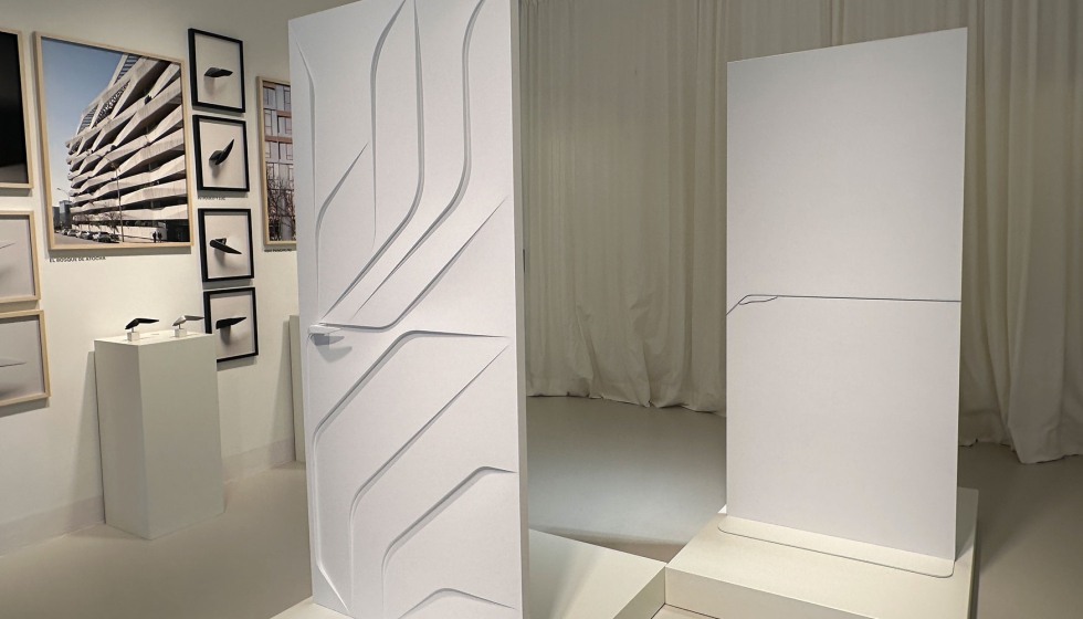 Las puertas Line y Layers con las manetas Handle Out y Handle In