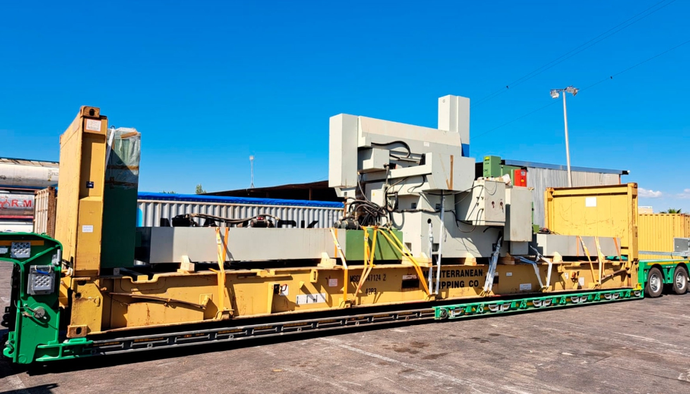 Env�o a M�xico de una m�quina de electroerosi�n por hilo en un Flat Rack de 40 pies