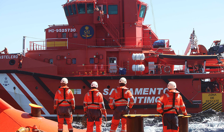 Salvamento Mar�timo reforz� en 2025 la seguridad mar�tima, auxiliando a m�s de 41.000 personas y controlando el tr�fico de m�s de 308.000 buques...