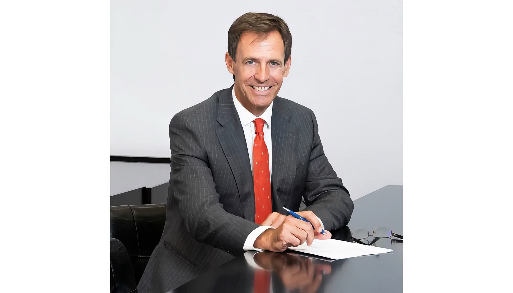 Carlos Peraita G�mez de Ag�ero. Director general de Anefhop