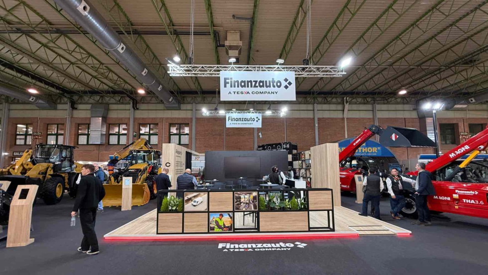 Pabell�n 4, Stand C-D/65-74