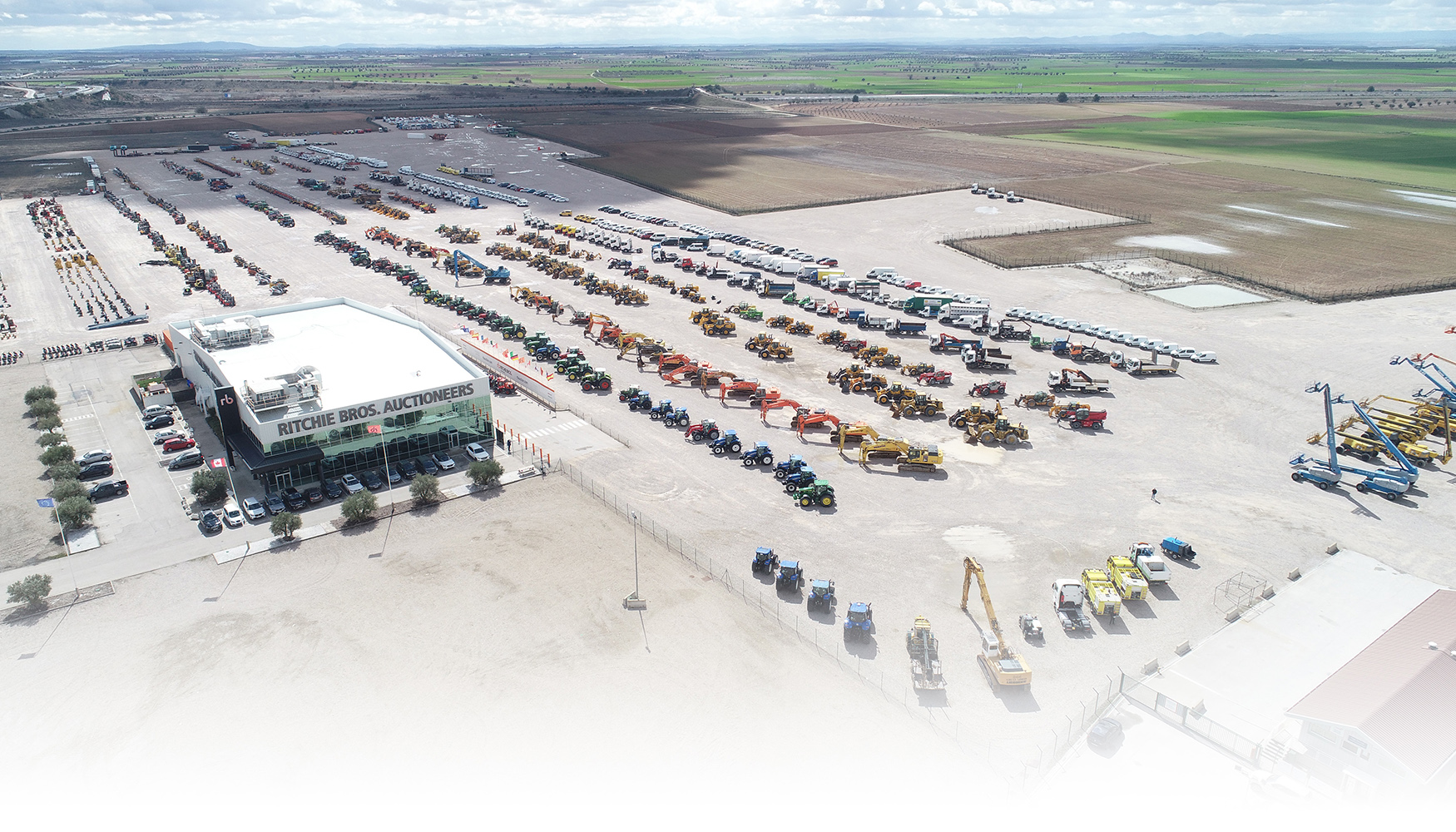 Vista a�rea de la campa de Ritchie Bros. en Oca�a, Toledo