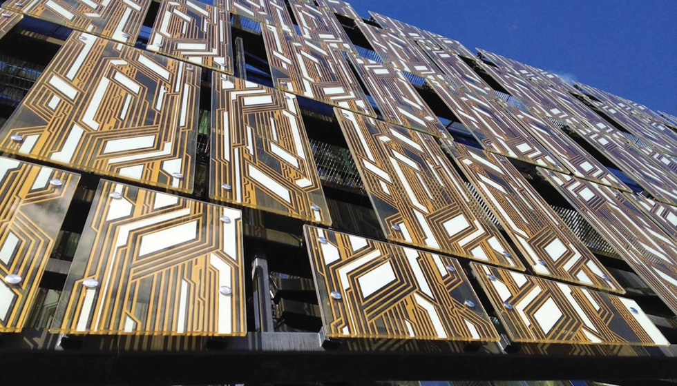 Las posibilidades t�cnicas y est�ticas del vidrio laminado son muy amplias...