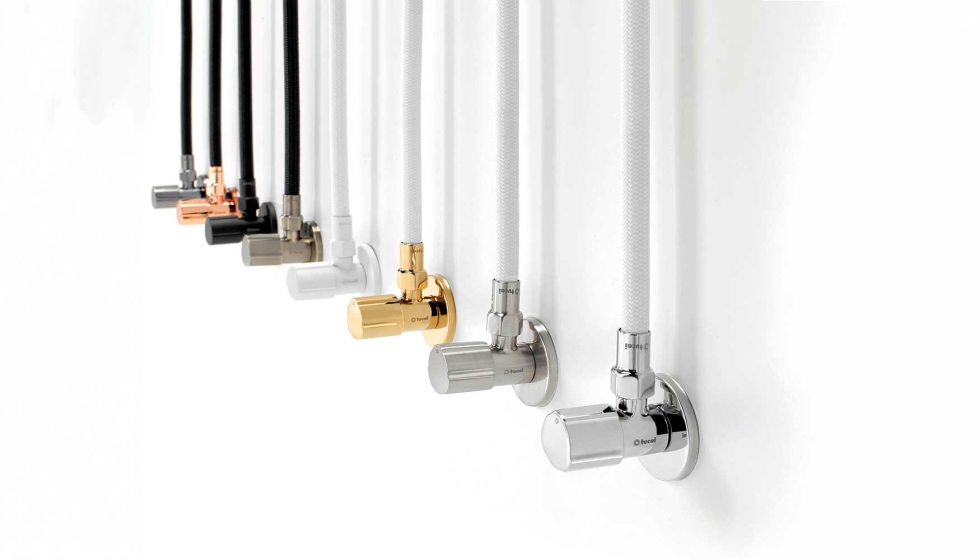 Con la nueva gama Premium, Tucai ha querido ofrecer innovaci�n y lujo accesible, para que cualquier profesional que necesite conexiones para WC...