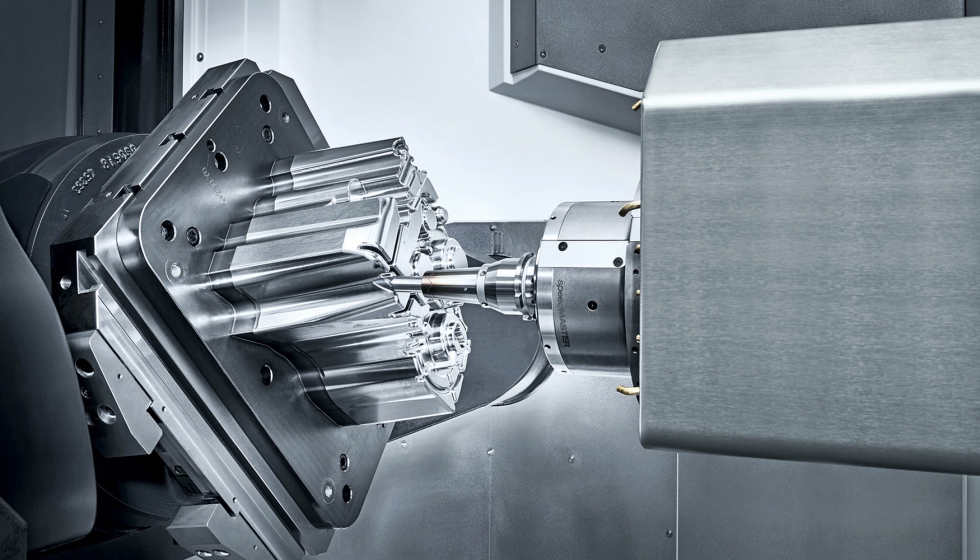 El amplio espacio de trabajo permite realizar una gran variedad de tareas de mecanizado