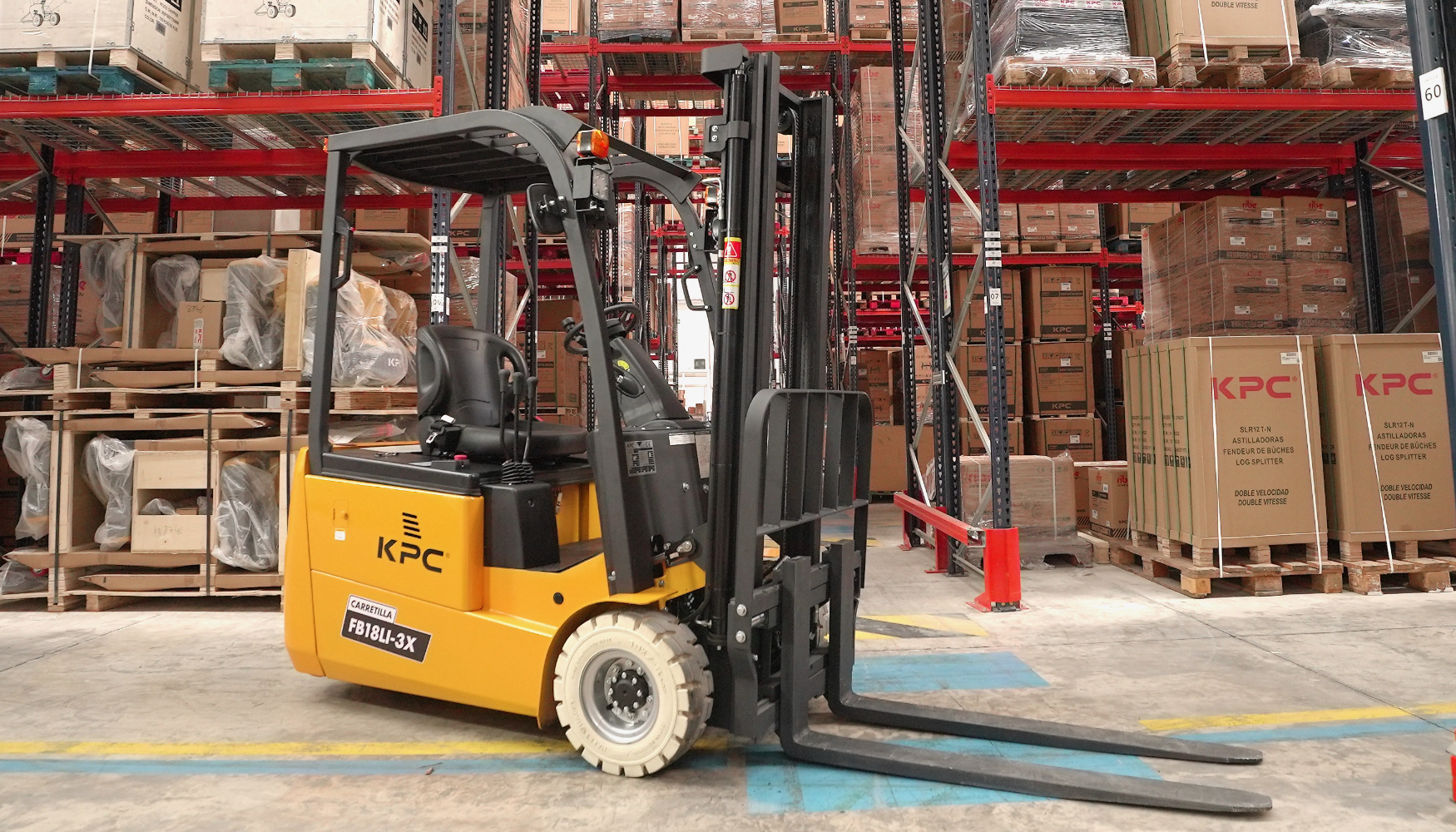 Carretilla el�ctrica de tres ruedas FB18LI-3X