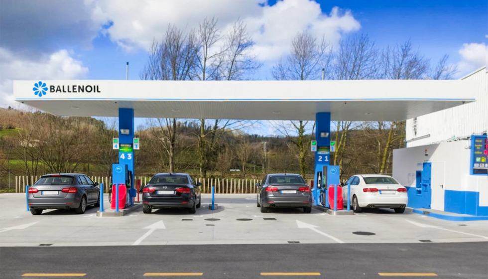 La nueva estaci�n Ballenoil de Irura