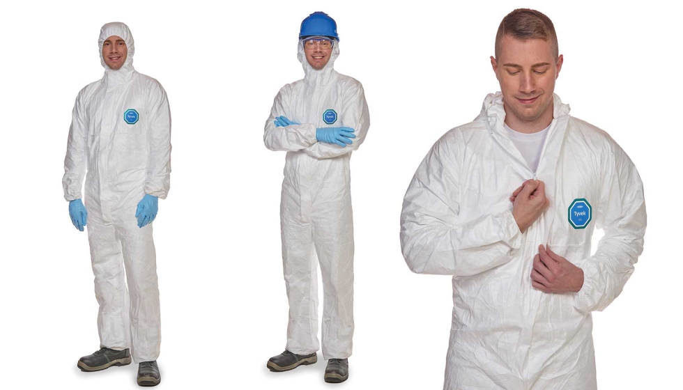 La etiqueta en el pecho con un borde verde azulado distingue el traje Tyvek 500 Xpert BioCircle...