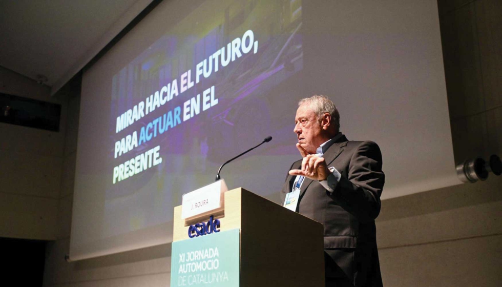 Jaume Roura, presidente de Fecavem, durante su intervenci�n en la XI Jornada de Automoci�n de Catalunya