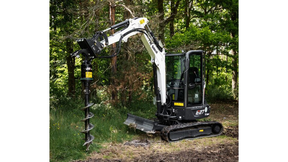 Os perfuradores tamb�m proporcionam uma maior profundidade de escava��o...