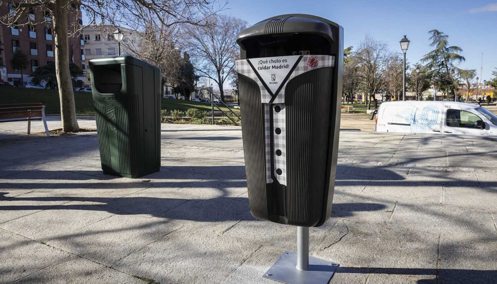 El 30 % de las unidades incorpora dispensador de bolsas para la recogida de excrementos caninos