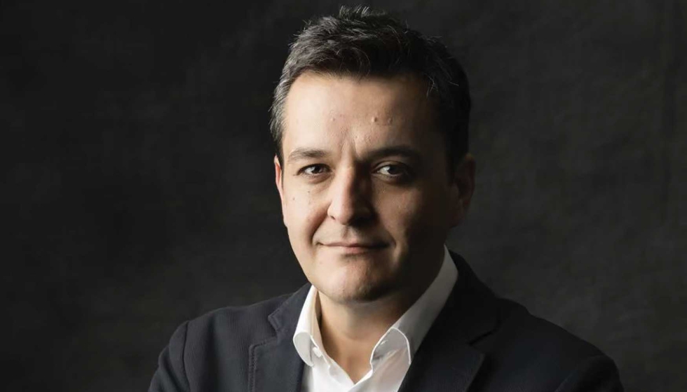 Francisco Jos� Garc�a, director y responsable del Negocio de Commercial Display y B2B de TCL