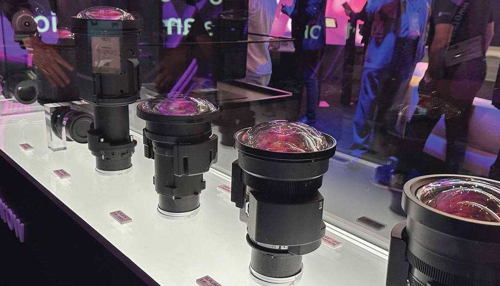 La nueva serie de lentes mejora las prestaciones de Epson, ya que son compatibles con todos los proyectores de la marca