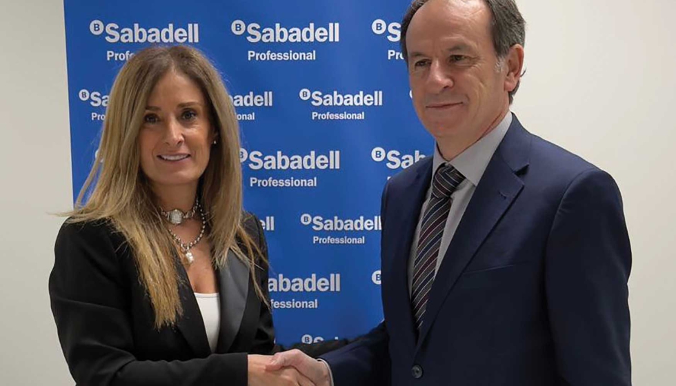Jes�s Mart�n, presidente de AFELIN, y Charo Fern�ndez �lvarez, directora del segmento de Sabadell Professional