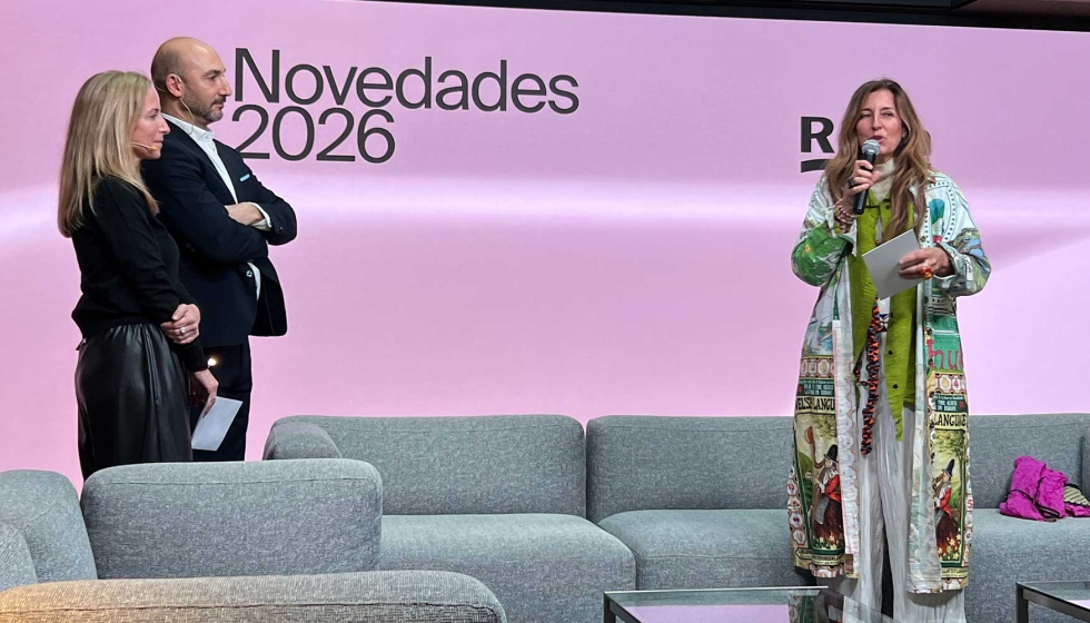 Un momento de la intervenci�n de Benedetta Tagliabue, autora de la instalaci�n 'The Architecture of Virtual Water'...