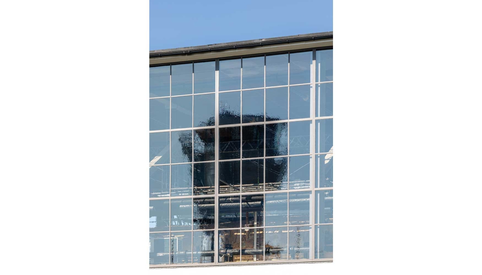 Con la renovaci�n de la fachada...