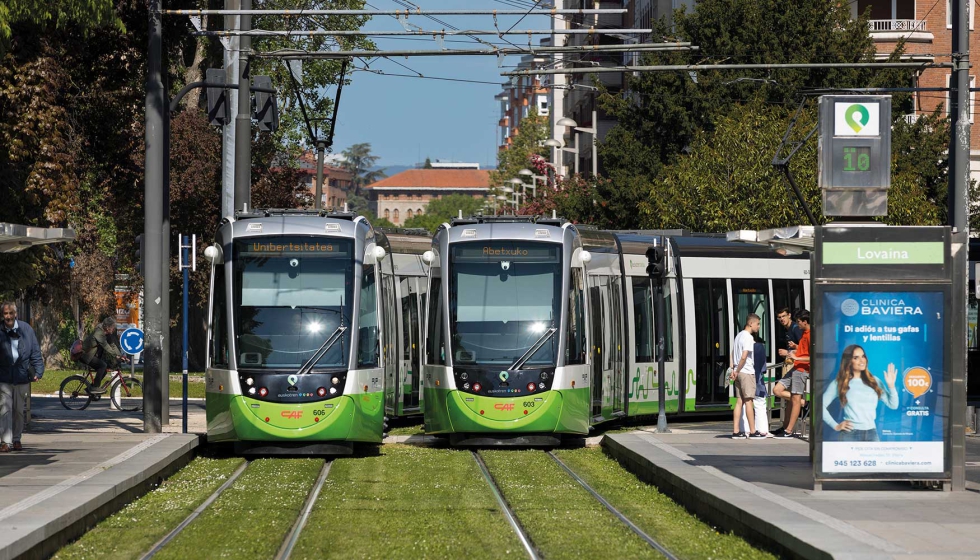 La longitud de los nuevos tranv�as �7 m�dulos...