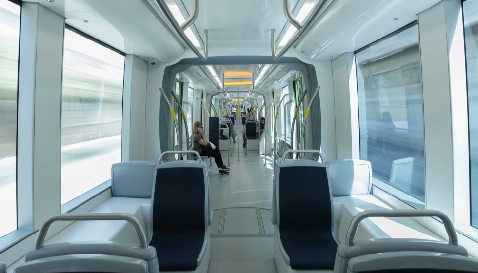 En los 12 nuevos tranv�as la se�al�tica seguir� nuevos par�metros de accesibilidad universal...