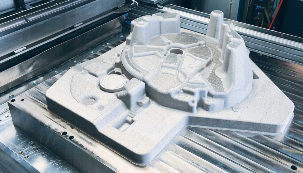 Inserto de molde HPDC produzido no Fraunhofer ILT por Laser Powder Bed Fusion, com refrigera��o conformal integrada, para moldes de grandes dimens�es...