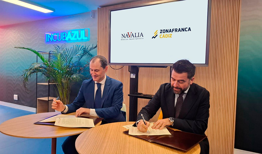 Fran Gonz�lez, delegado del Consorcio gaditano, y Javier Arnau, director de Navalia...