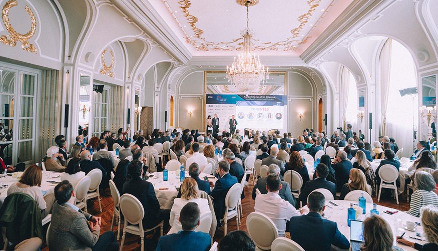 La quinta edici�n del Congreso Contact Center volvi� a reunir a m�s de 200 profesionales en el Hotel Ritz bajo un formato de aforo restringido y...