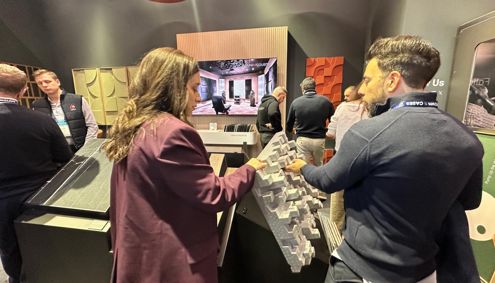 Las soluciones de Univ/Coustic muestran un firme compromiso medioambiental al fabricarse con material reciclado