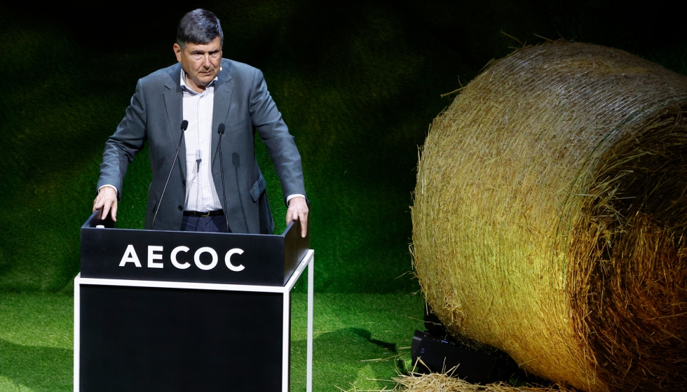 Mesa debate con Jos� Carlos S�nchez, responsable del departamento y compras c�rnicos de Ahorramas; Josu Andr�s P�rez...