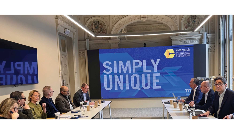 Representantes de AMEC Envasgraf, Messe D�sseldorf, VDMA y Multivac durante el acto de presentaci�n de Interpack en Barcelona...