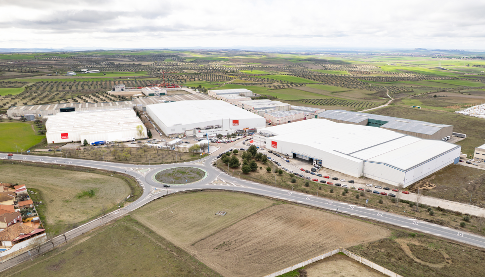 La nueva nave de 14...