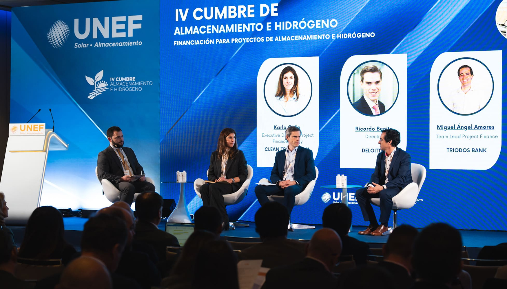 La IV Cumbre de Almacenamiento e Hidr�geno de Unef cont� con varias mesas redondas formadas por un nutrido elenco de expertos que expusieron un...