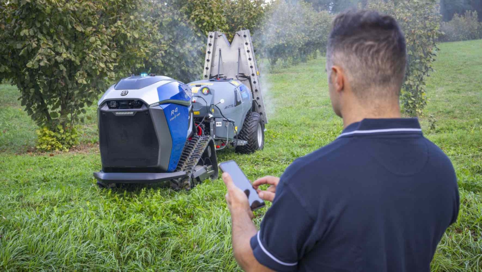Robot R4 presentado por New Holland en Agritechnica 2025