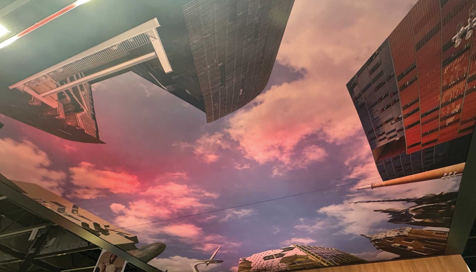 Detalle del cielo de la zona dedicada a conferencias que ha destacado por su iluminaci� circadiana