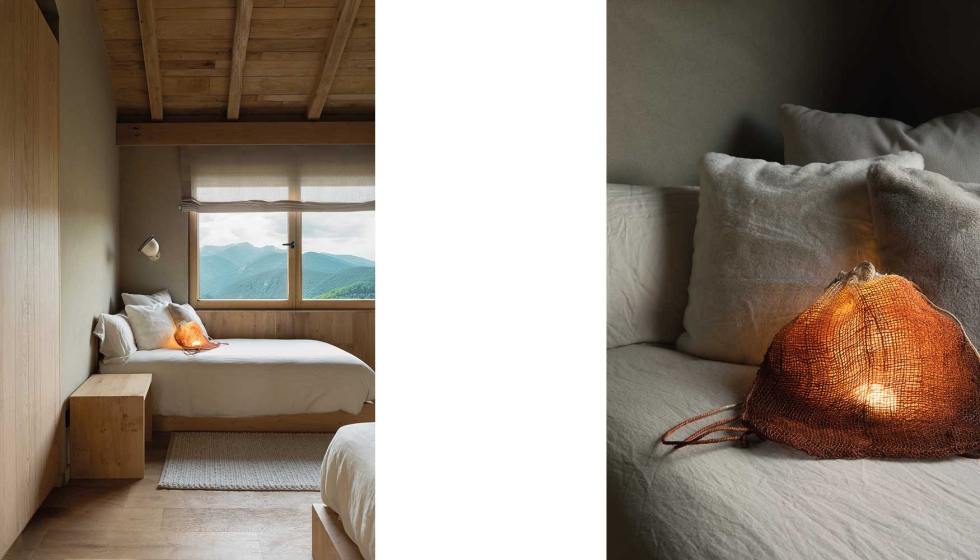 Luminarias port�tiles como Firefly permiten crear microatm�sferas c�lidas y ef�meras, ofreciendo libertad para redistribuir la iluminaci�n...