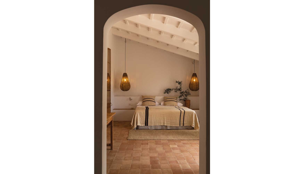 La combinaci�n estrat�gica de m�ltiples elementos permite crear un ambiente completo, reflejando un lujo consciente y conectado con la naturaleza...