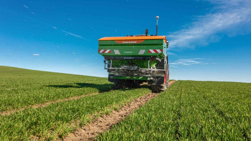 Abonadora acoplada ZA-TS 01 AutoSpread, con ajuste aut�nomo