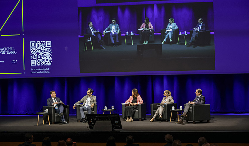El encuentro reuni� a m�s de 50 expertos en mesas redondas centradas en digitalizaci�n...