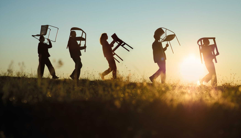 La campa�a 'Estar fuera. Una manera muy nuestra de estar' pone en valor el uso del espacio exterior como una extensi�n funcional y social del hogar...