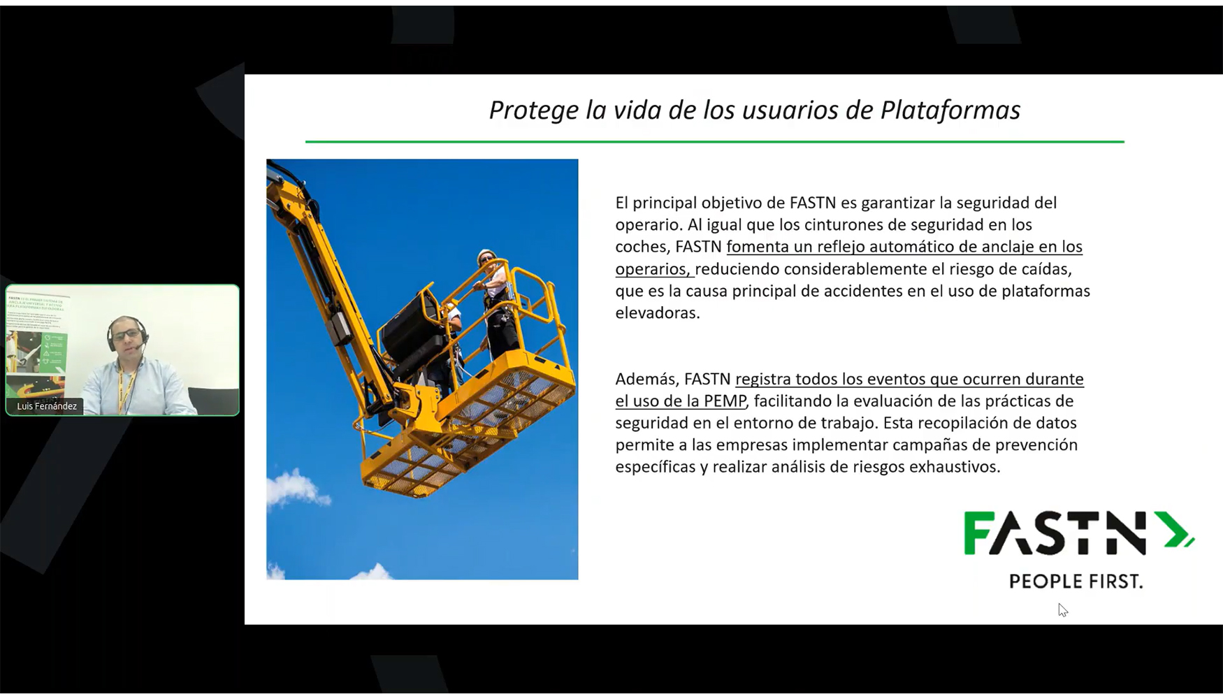 Luis Fern�ndez, director t�cnico de Haulotte Ib�rica, present� el innovador sistema de anclaje FASTN