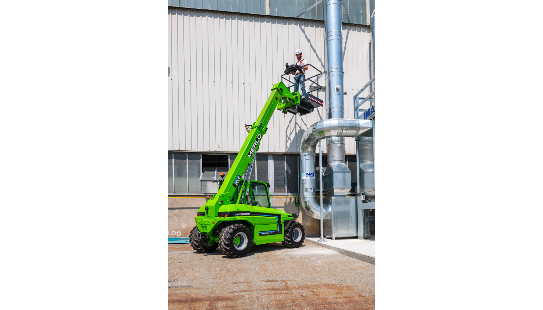 Manipulador telesc�pico compacto y el�ctrico e-Worker