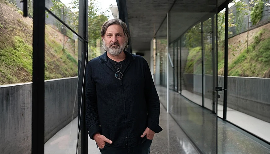 El arquitecto chileno Smiljan Radic Clarke es el nuevo Premio Pritzker 2026. Foto cortes�a: Tom Welsh (The Prtizker Architecture Prize)...