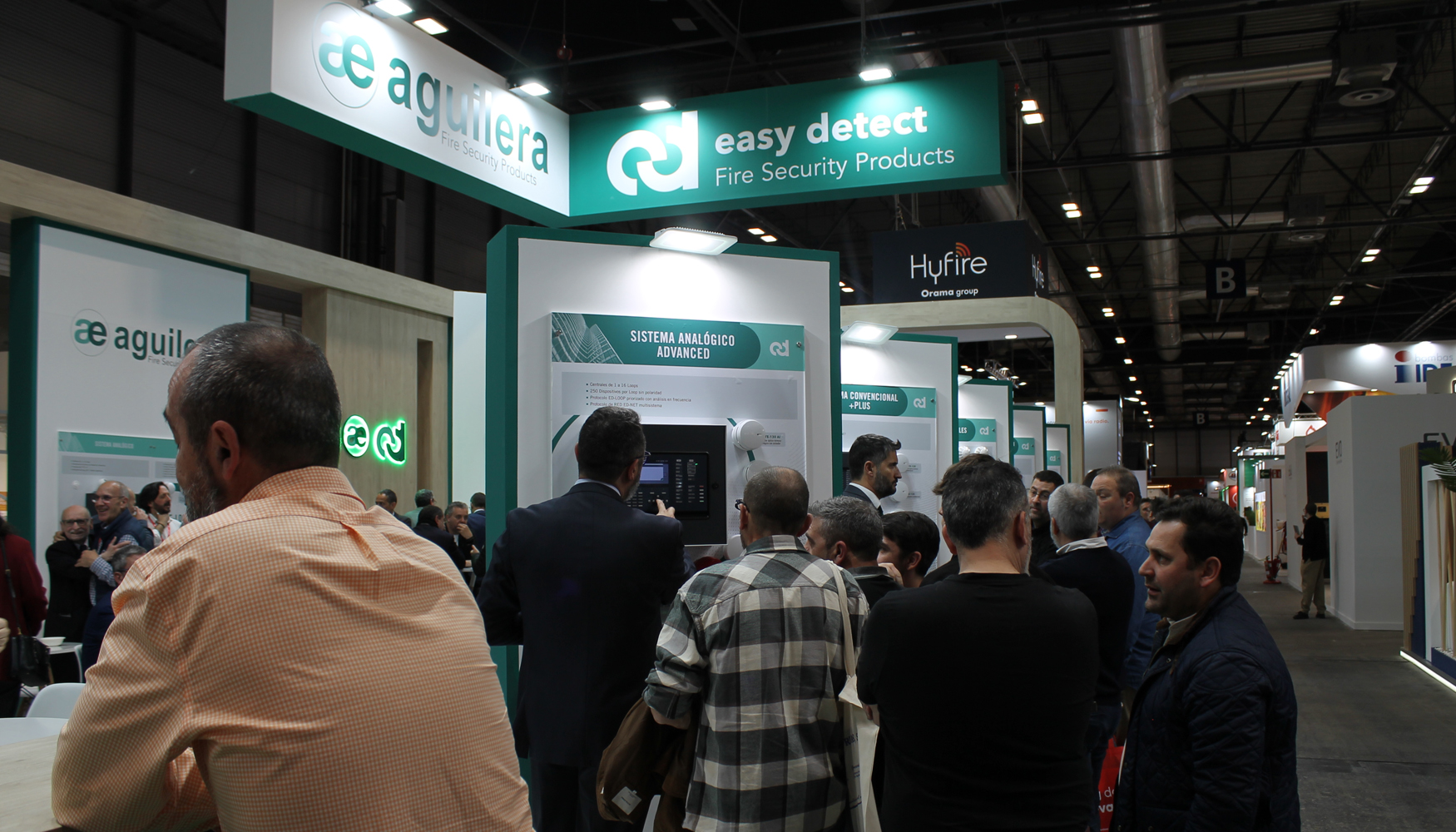 Stand conjunto de Aguilera e Easy Detect en SICUR 2026