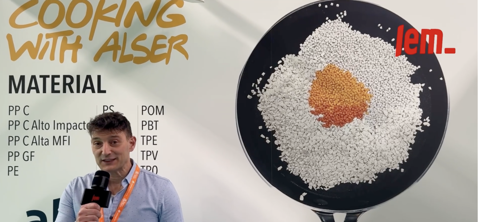 C�sar Alonso, director t�cnico y comercial de Pl�sticos Alser
