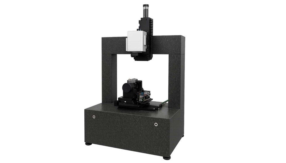 Configuraci�n del l�ser de picosegundos: mesa de roca dura de granito, sistema de ejes y esc�ner l�ser. Foto: SK Laser