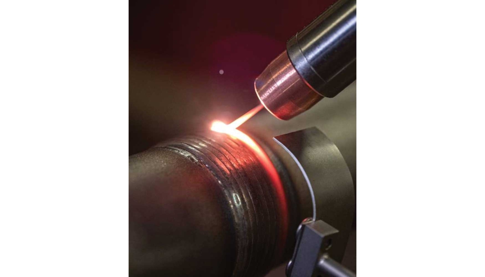 Entre otros, el proceso Precision Power Laser de Lincoln Electric es adecuado para soldadura y recubrimiento. Foto: Lincoln Electric...