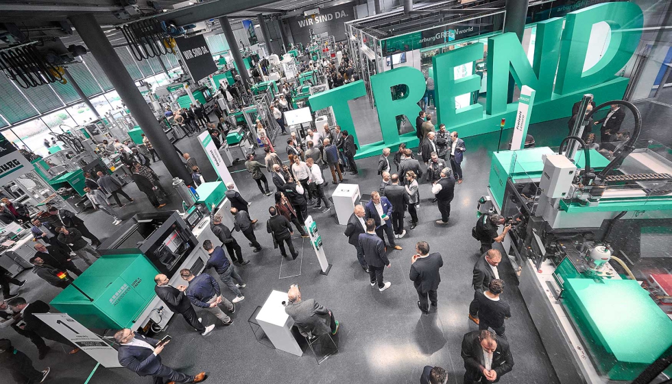 Una de las cerca de 40 m�quinas expuestas en los Arburg Technology Days 2026 fue la el�ctrica Allrounder Trend...