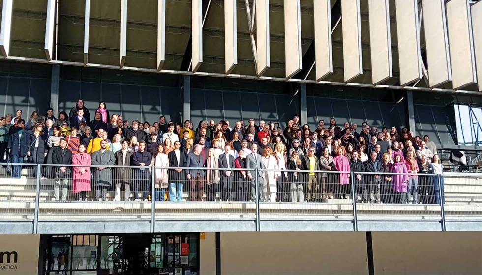 Foto de familia de los participantes en la programaci�n de Barcelona como Capital Mundial de la Arquitectura 2026