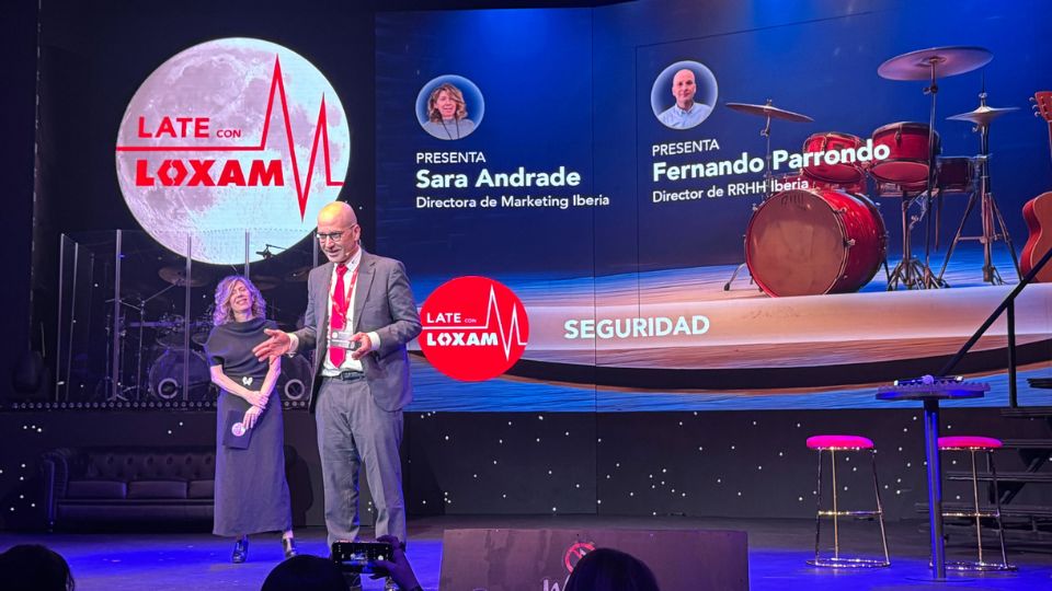 Sara Andrade, diretora de Marketing da Loxam Ib�ria, e Fernando Parrondo, diretor de Recursos Humanos da Loxam Ib�ria...