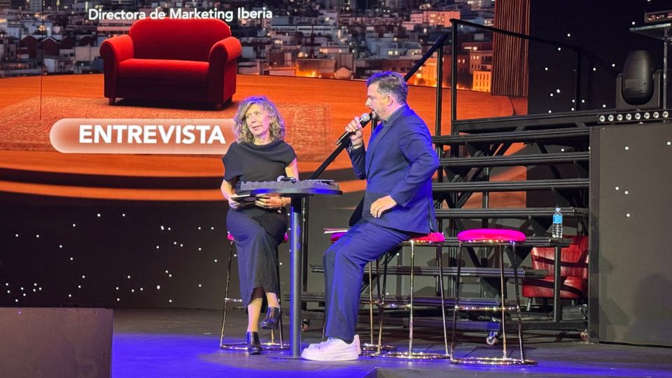 C�sar Garc�a, delegado de Cartagena, entrevista Sara Andrade, diretora de Marketing da Loxam Ib�ria