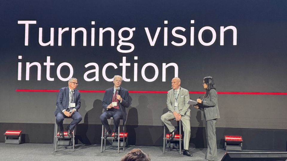 Mesa redonda de conclus�es...